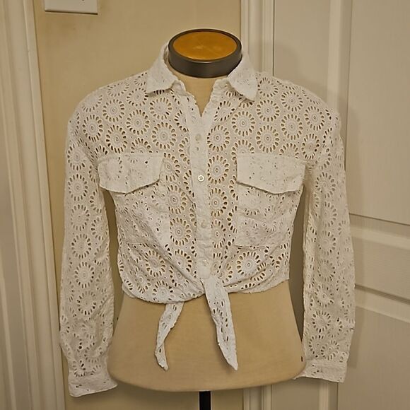 Guess Women's Embroidery Eyelet Button Front Crop Tie Front Shirt Small White - Picture 2 of 16
